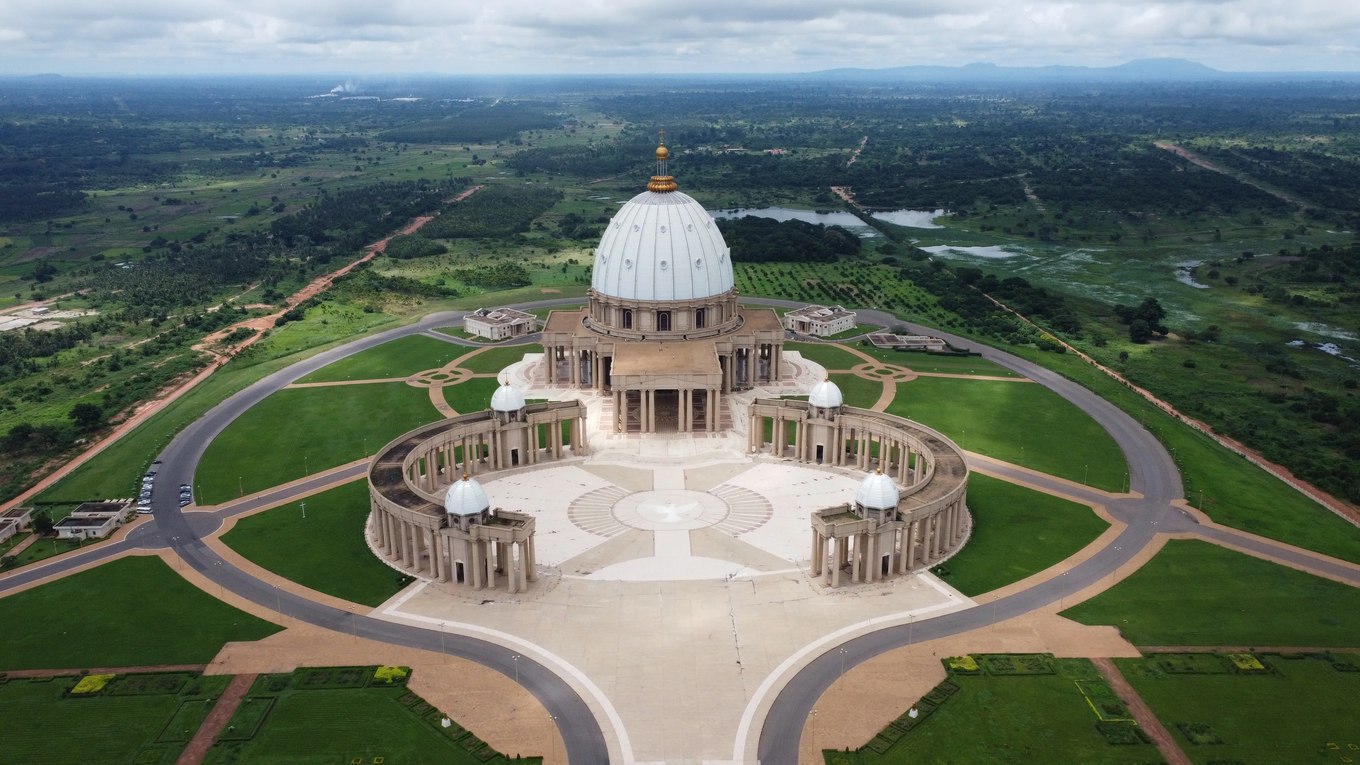 Basilique Notre-Dame de la Paix de Yamoussoukro